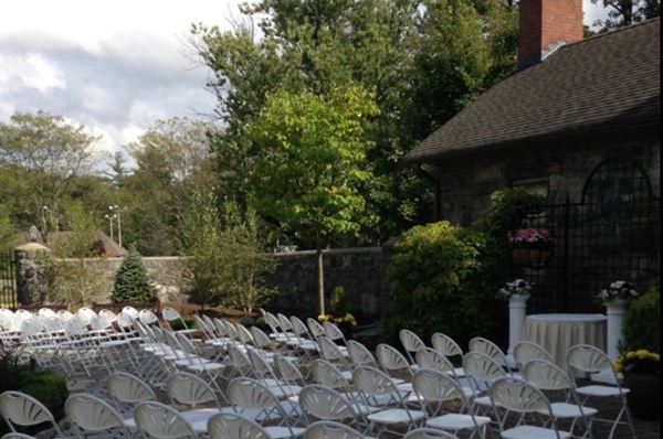 Smoke Rise Village Inn