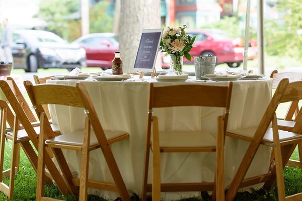 Round Lake Auditorium