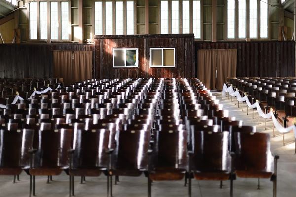 Round Lake Auditorium