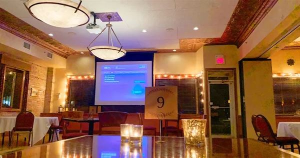 Elsie's Restaurant Bar & Bowling Center