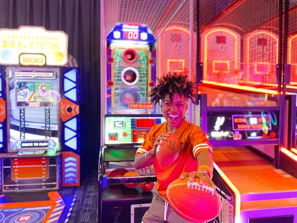 Dave & Buster's Addison