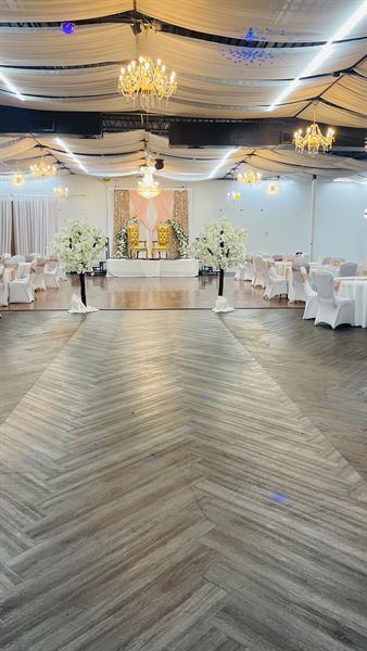 Golden Palace Ballroom  / Salón Palacio de Oro