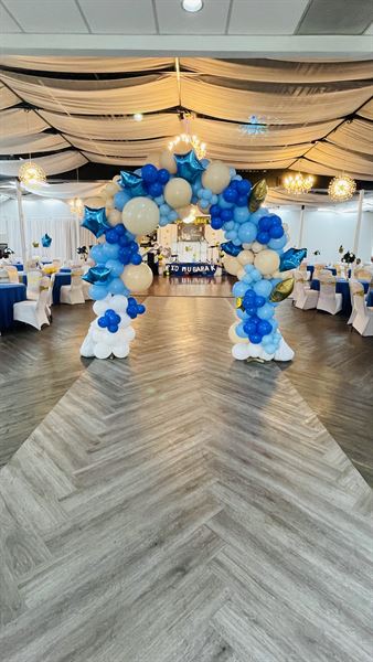 Golden Palace Ballroom  / Salón Palacio de Oro