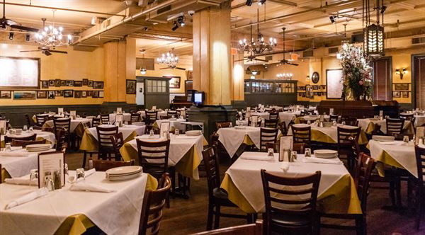 Carmine's Upper West Side