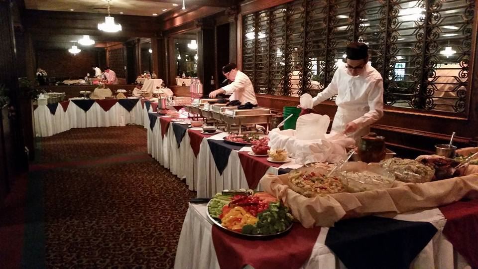 Bailey's Restaurant and Lounge - Winnipeg, MB - Wedding Venue