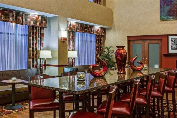 Hampton Inn & Suites Toledo-Perrysburg