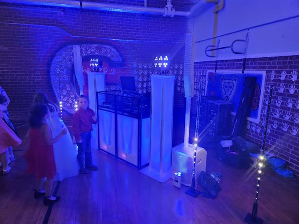 Dyer Entertainment LLC