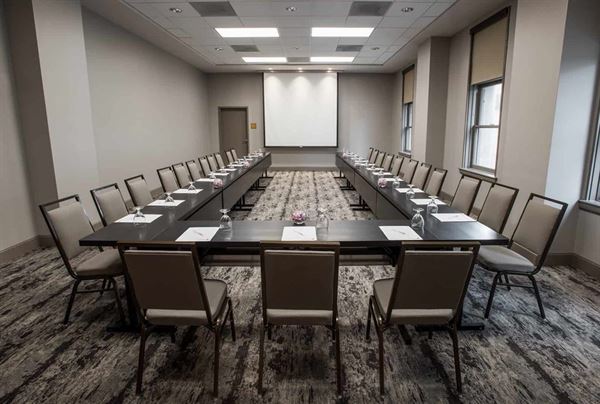 Magnolia Hotel Dallas