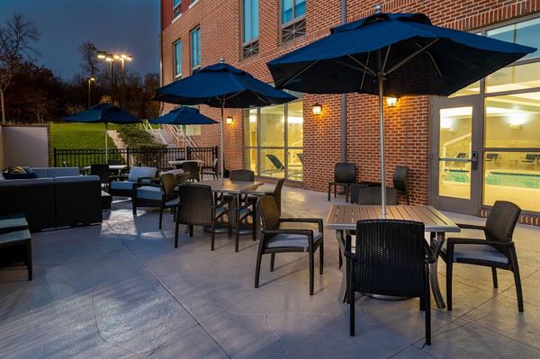Hilton Garden Inn Hanover Arundel Mills BWI Airport