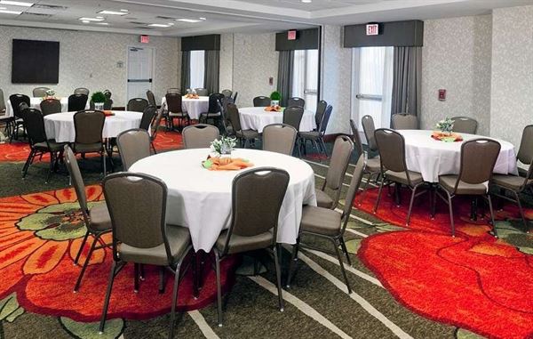 Hilton Garden Inn Ontario/Rancho Cucamonga