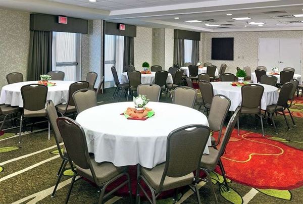 Hilton Garden Inn Ontario/Rancho Cucamonga