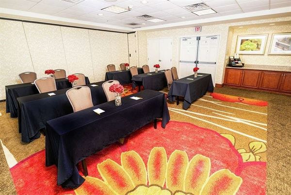 Hilton Garden Inn Ontario/Rancho Cucamonga