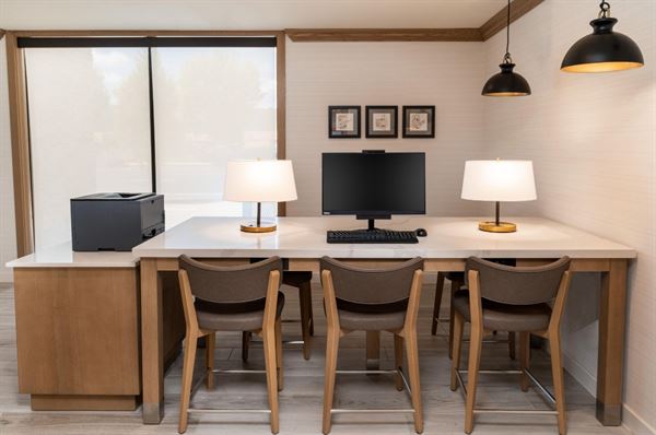 Staybridge Suites Temecula - Wine Country