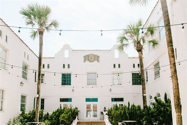 Casa Marina Hotel & Restaurant