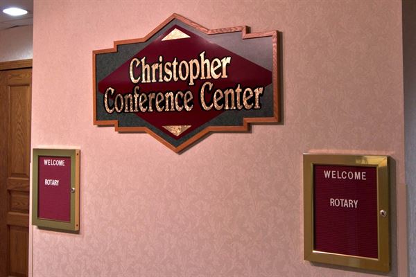 Coshocton Village Inn & Suites