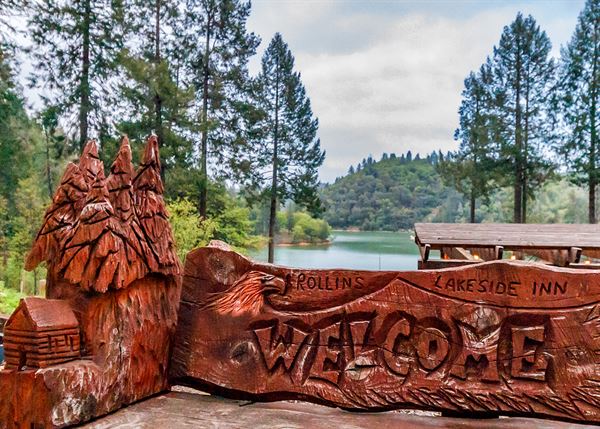 Rollins Lakeside Resort