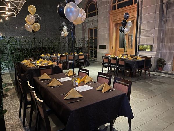 Hunger Cure Restro Bar