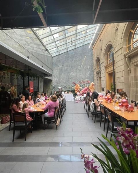 Hunger Cure Restro Bar