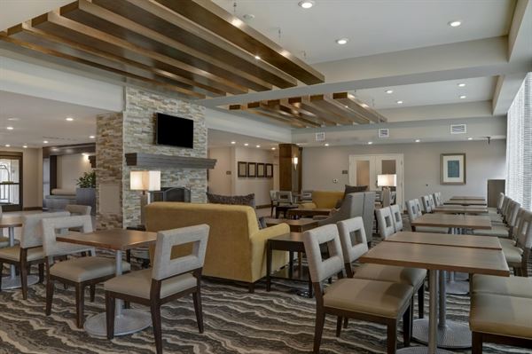 Staybridge Suites Overland Park-Kansas City Area