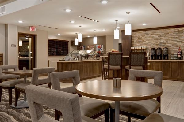 Staybridge Suites Overland Park-Kansas City Area