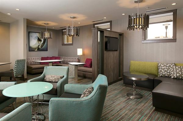 Residence Inn Kansas City at the Legends