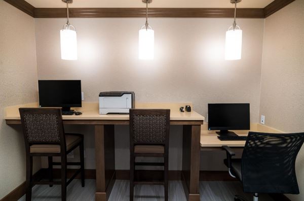 Staybridge Suites Washington DC East - Largo