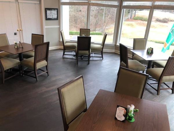 Tavern at Towne Lake