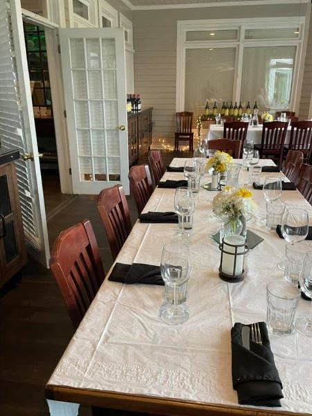 Tavern at Towne Lake