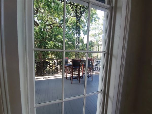 The Gallery on Magazine