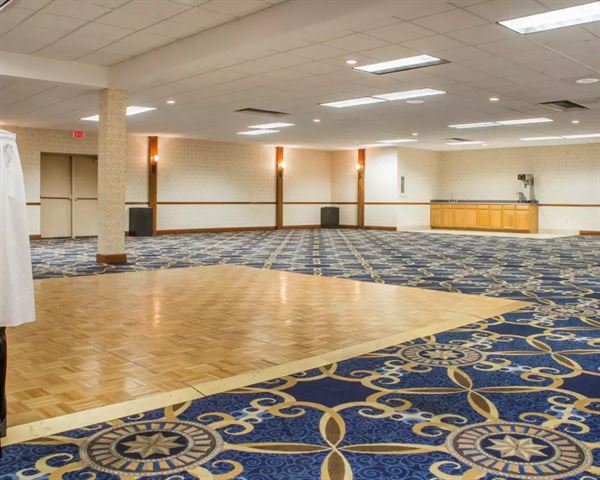 Clarion\Econo Lodge Broken Arrow, OK