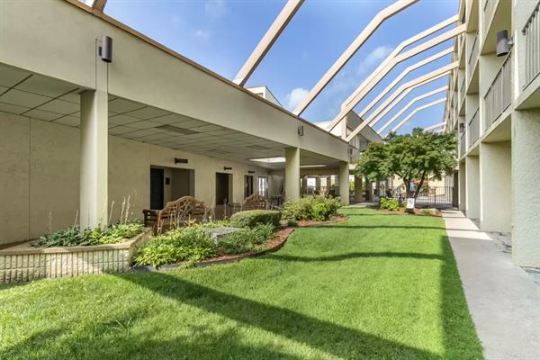 Clarion\Econo Lodge Broken Arrow, OK