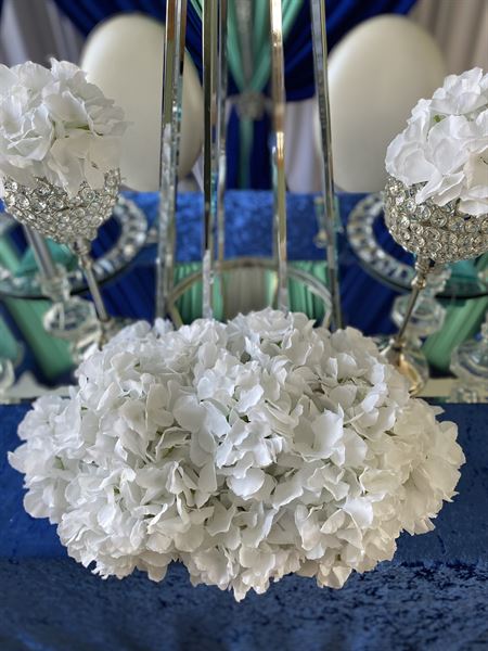 Nika Luxe Decor & Designs