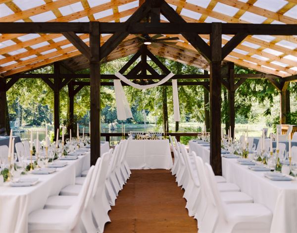 The Landing at Lake Ploenta