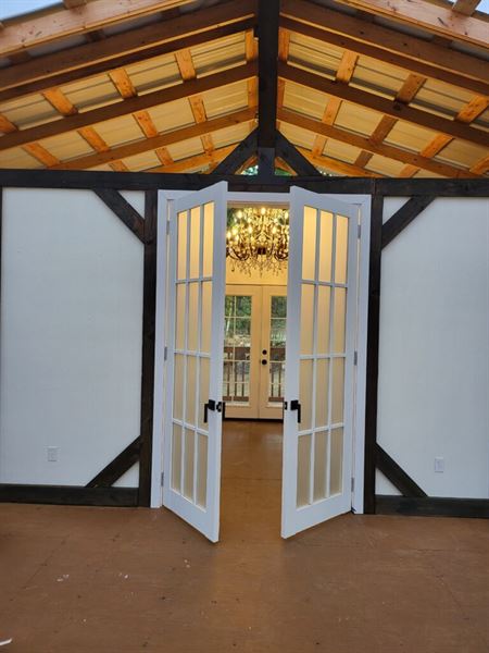 The Landing at Lake Ploenta