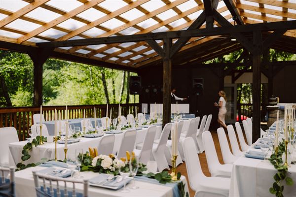 The Landing at Lake Ploenta