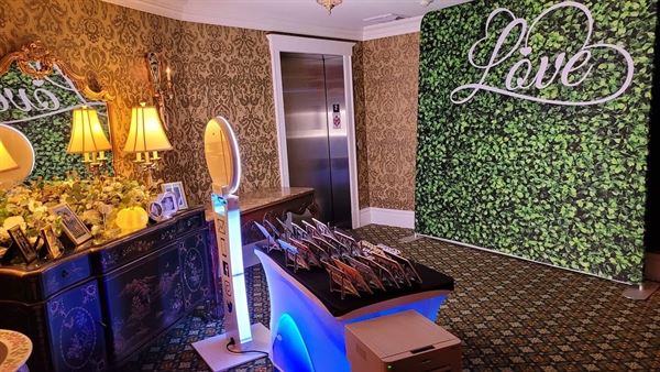 S&S Photo Booths
