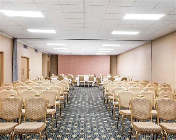 Quality Inn & Suites - Greensboro-High Point