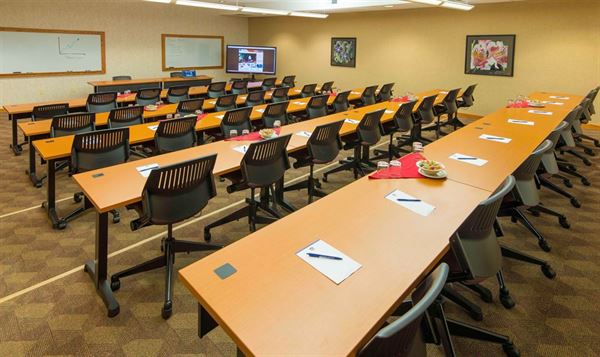 Best Western Plus InnTowner - Madison