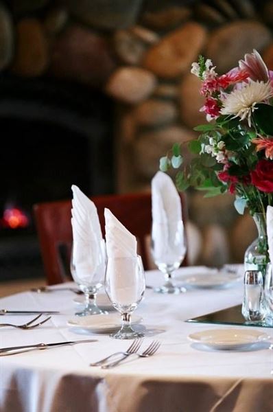 Karl's Cabin Restaurant & Banquets in Plymouth