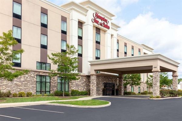 Hampton Inn & Suites Niles-Warren
