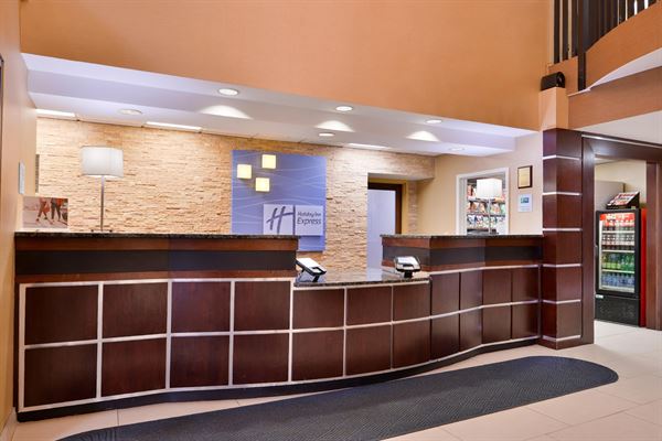 Holiday Inn Express & Suites West Chester