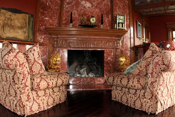 The Hollywood Castle