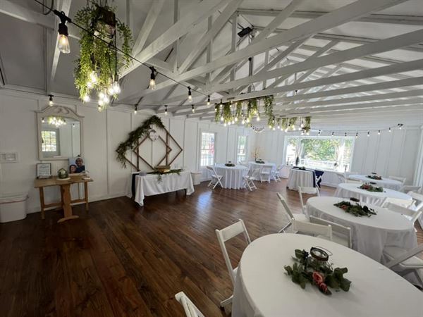 The Bluffs Wedding Venue