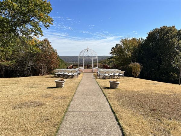 The Bluffs Wedding Venue