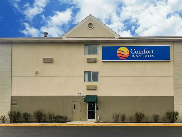 Comfort Inn & Suites Crystal Inn Sportsplex