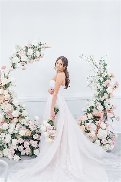 Maven Monroe wedding + event venue