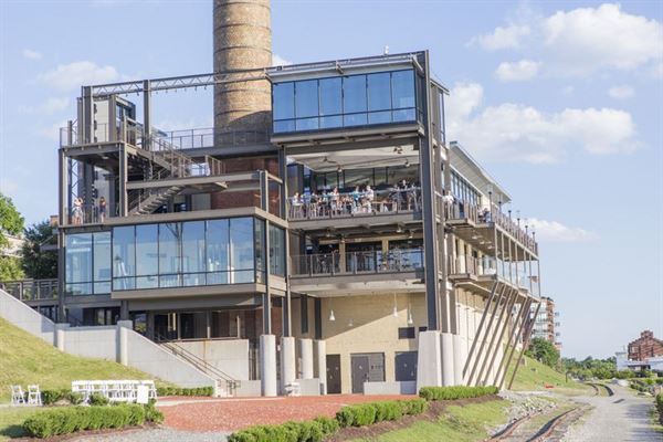 The Boathouse at Rocketts Landing