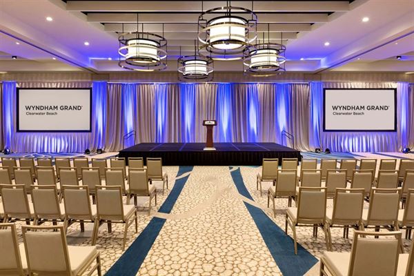 Wyndham Grand Clearwater Beach