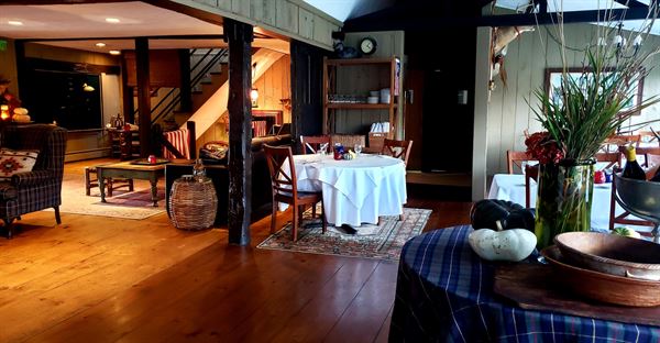 The Village Inn & Tavern