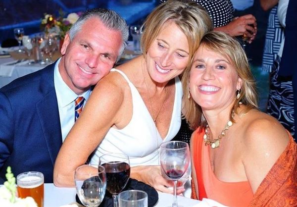 The Village Inn & Tavern